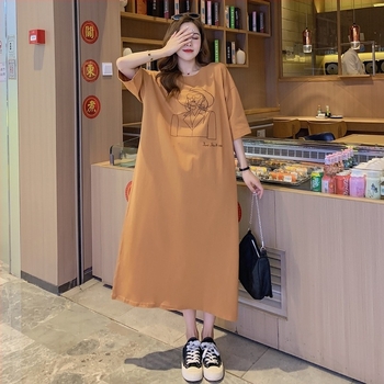 Nyári kismama ruha, koreai stílus, laza szabás, kerek nyak és fél-ujjak, tej-selyem anyag 80–90% spandex