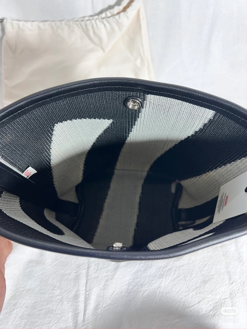 Rally vállon átvihető táska — bucket stílusú, sokoldalú minimalist design, nagy kapacitás, mindennapi használatra