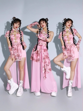 2025 Lánycsapat Fellépőruha – Táncruházat nemzeti stílusban K-Pop és Koreai Jazz színpadra