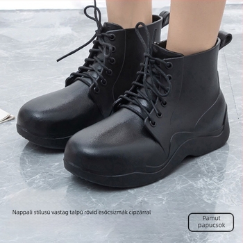 Női esőcsizma középmagas vádlit érő, PVC felsőrész, fűzőkkel, csúszásmentes talp, mindennapi viselet