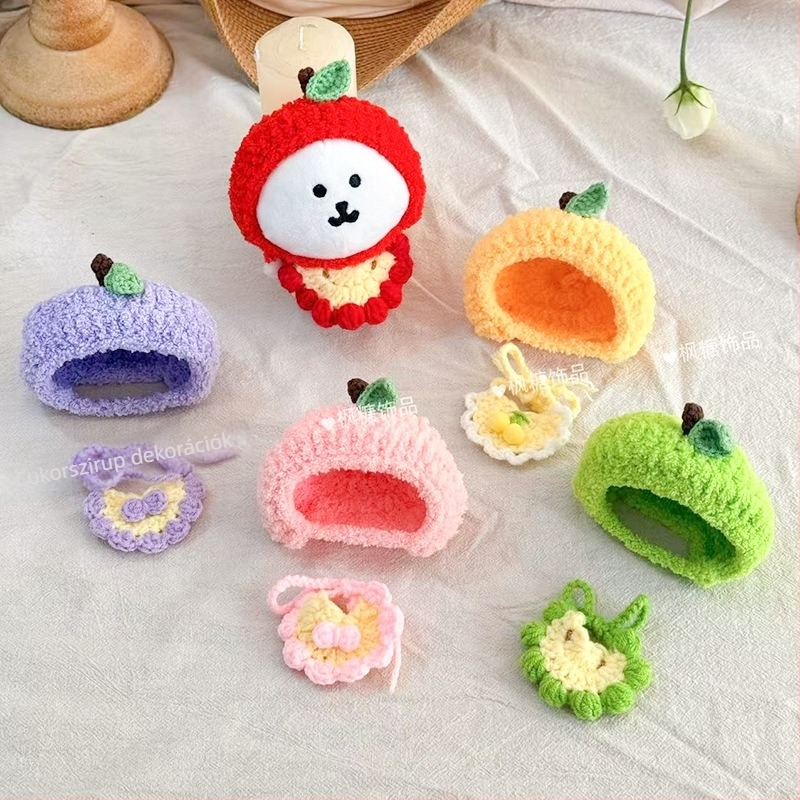 DIY bábához való kiegészítő – alma mintázat, korall fleece, kézzel kötve, aranyos stílus, 2025 őszi megjelenés