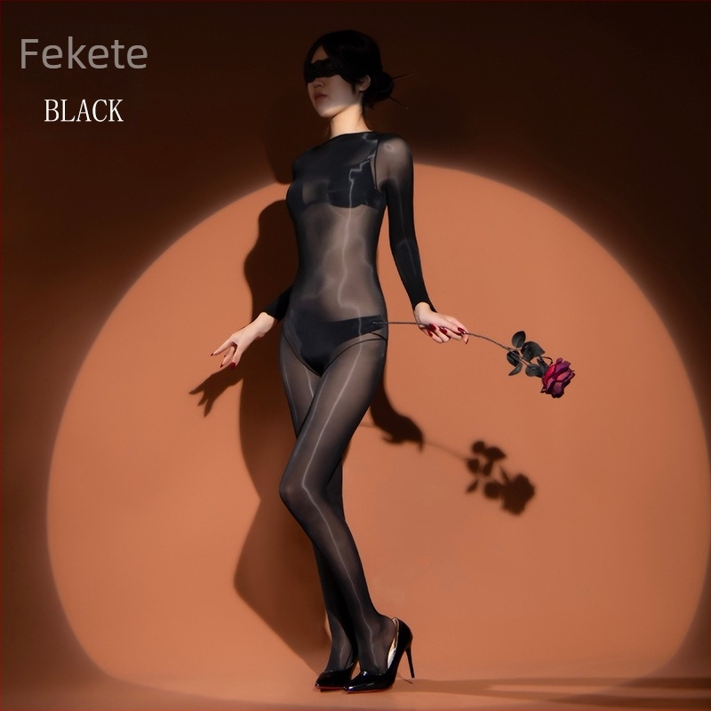 Varrat nélküli egyrészes bodystocking nyitott ágyékkal, fenékemelés, nylon 50–70%
