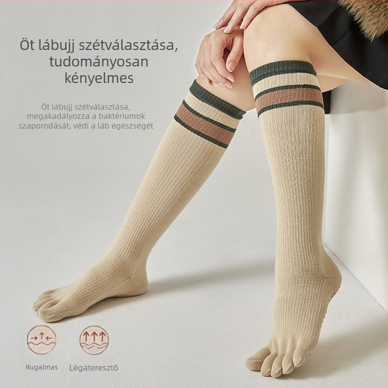 Női ötujjas pamut zokni, magas szárú, egyszínű, ősz–tél, kényelmes edzéshez