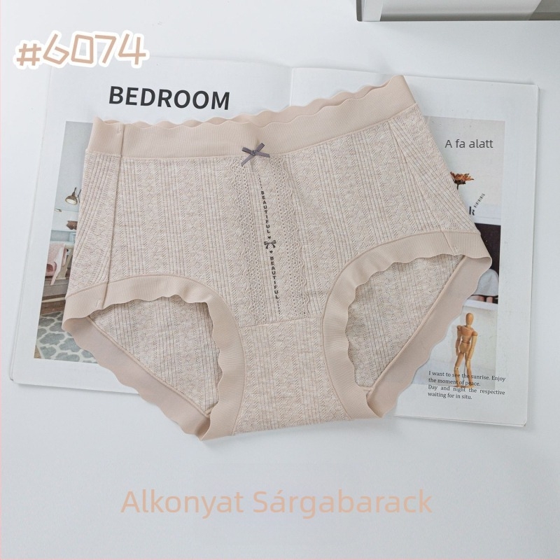 Női pamut alsónemű masni- és betű motívummal, japán-koreai stílus, középmagas derekú, lélegző.