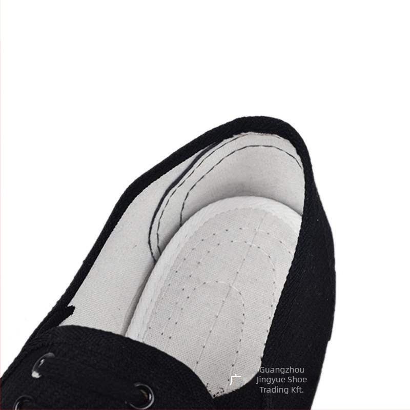 Női slip-on lapos cipő pamut felsőrészel, kerek orr, 1–3 cm-es alacsony sarkú, gumírozott talp