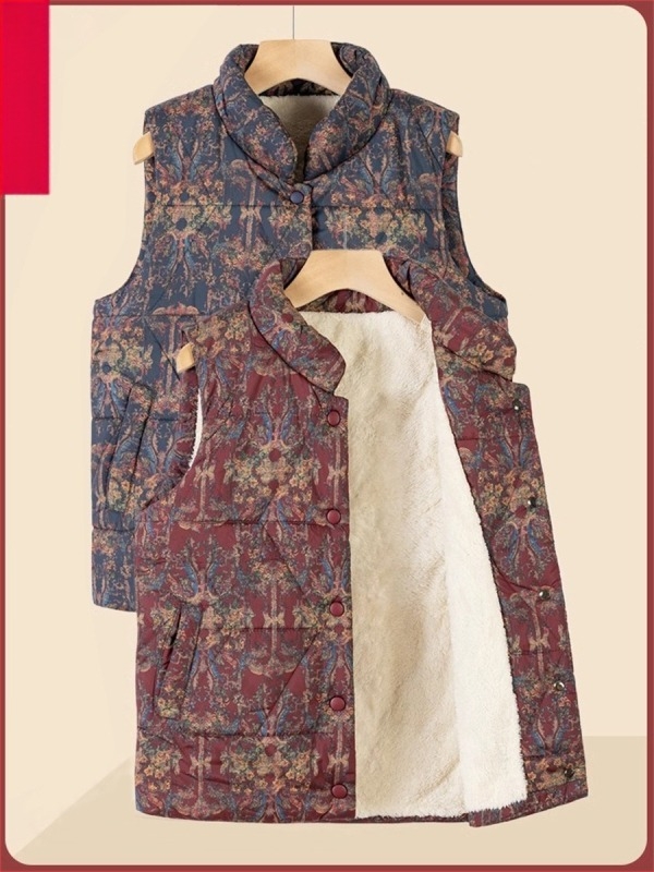 Idősek női mellény | téli 2025 | poliészter >95% | fleece anyag | standard hossz 50–65 cm | gallér nélkül
