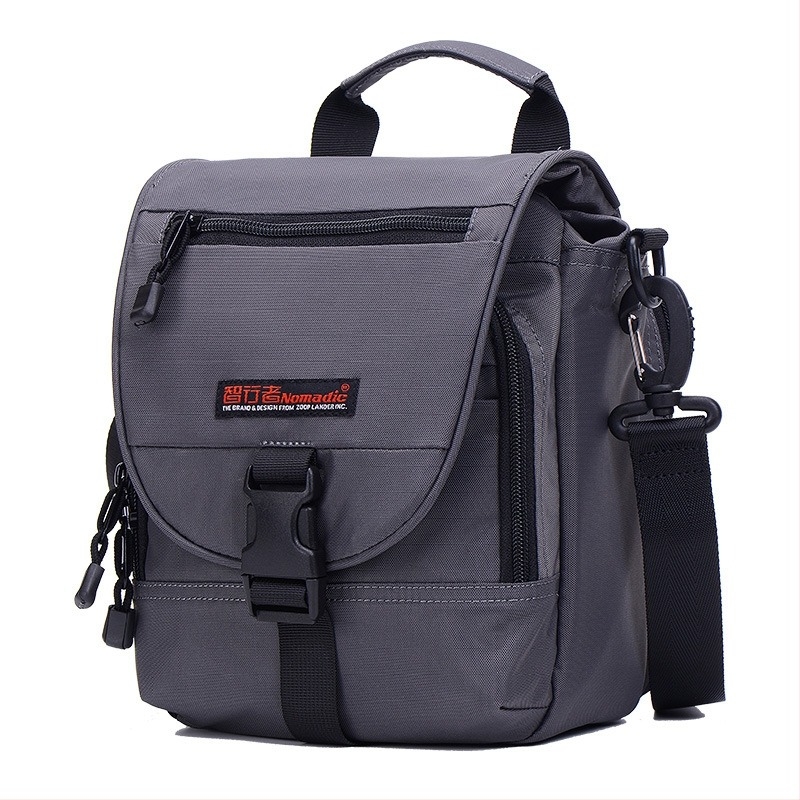 Férfiak számára multifunkcionális váll- és crossbody táska üzleti utazásokhoz, Oxford anyagból, nagy kapacitású 10 hüvelykes laptophoz