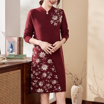 2024 téli kiadás, etnikus stílusú kötött ruha cheongsam galléval, midi hosszú, meleg nőknek