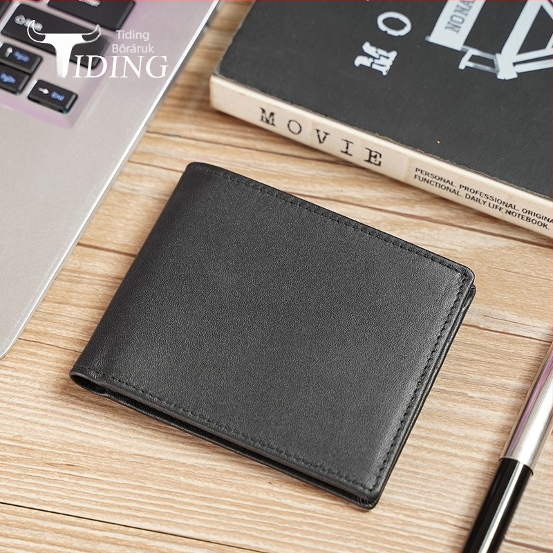 Férfi valódi bőrből készült bifold pénztárca – RFID védelem, első réteg marhabőrből, üzleti stílus, modell 4099, poliészter bélés
