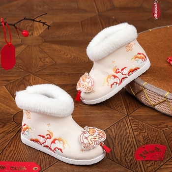 Hanfu-stílusú lányoknak való csizma vászon felsőrésszel és kígyóhímzéssel, 1–12 éveseknek
