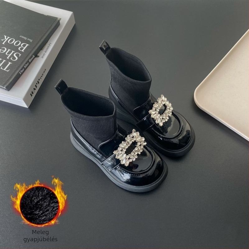 Gyerekeknek készült Martens csizmák, alacsony szár, mikroszálas bőr felsőrész, gumi talp, PU belső talp, téli–tavaszi–őszre