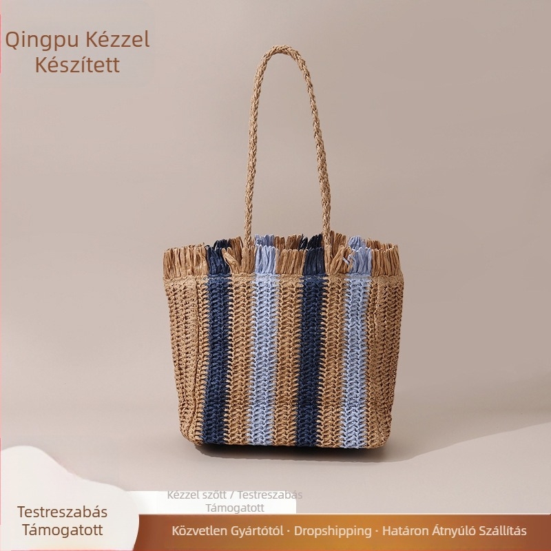 Papiroszból szőtt táska szabadidős utazásokhoz, függőleges négyzet alakú forma, cipzárral záródó, belső cipzáras zseb