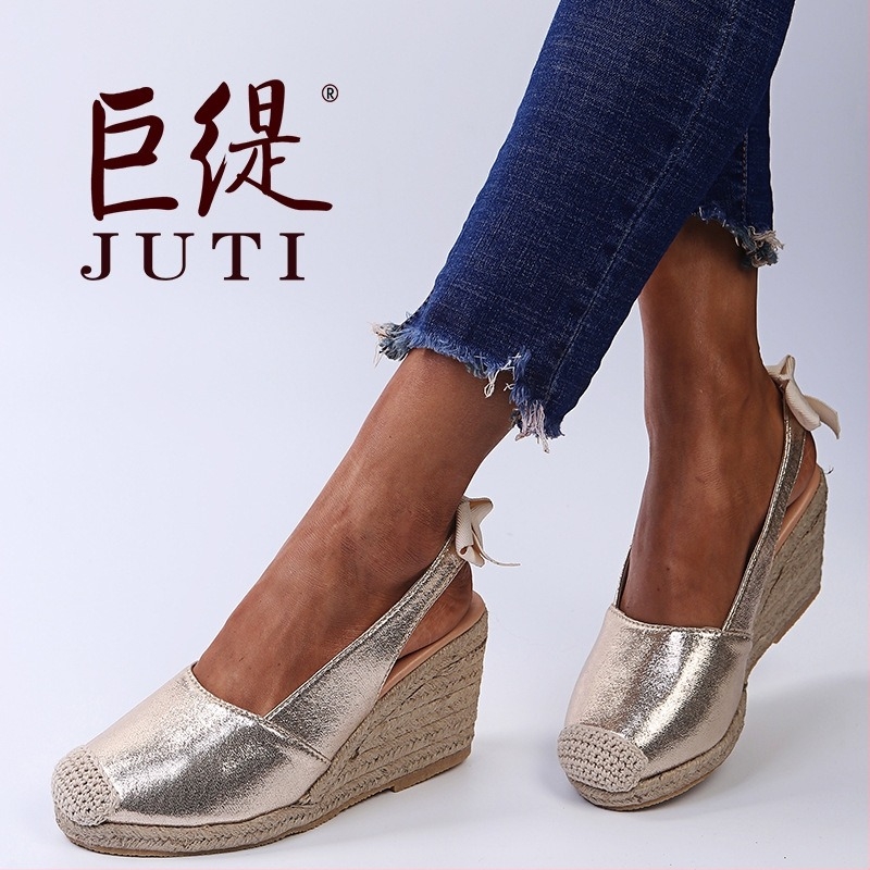 Női kígyó mintás szandál, PU felsőrész, kombinált talp, 6–8 cm-es klínes sarok, slip-on