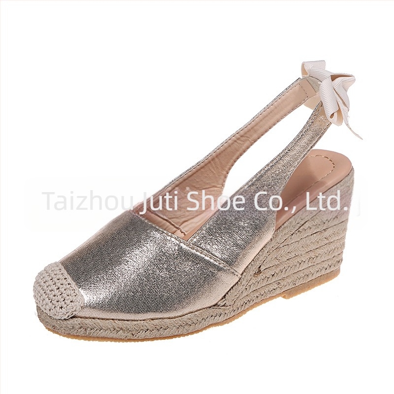 Női kígyó mintás szandál, PU felsőrész, kombinált talp, 6–8 cm-es klínes sarok, slip-on