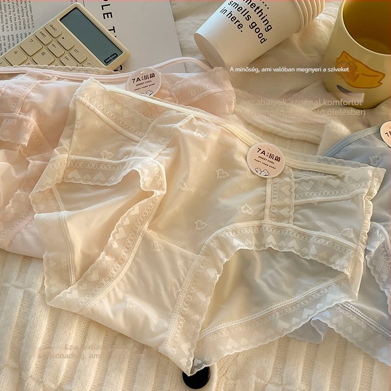 Női alsónemű Ice Silk, légáteresztő, fő anyag 80–90% nylon, intim részen 100% pamut, alacsony derék