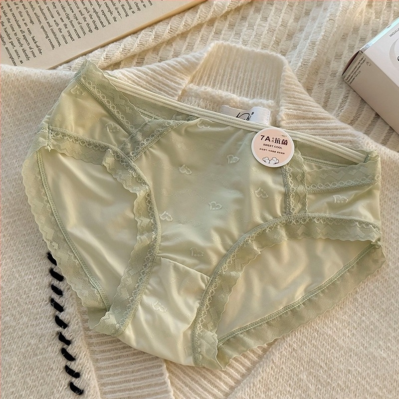 Női csipkés háromszögbugyi japán stílusban, antibakteriális, pamut belső rész, jacquard csipke, középmagas derekú