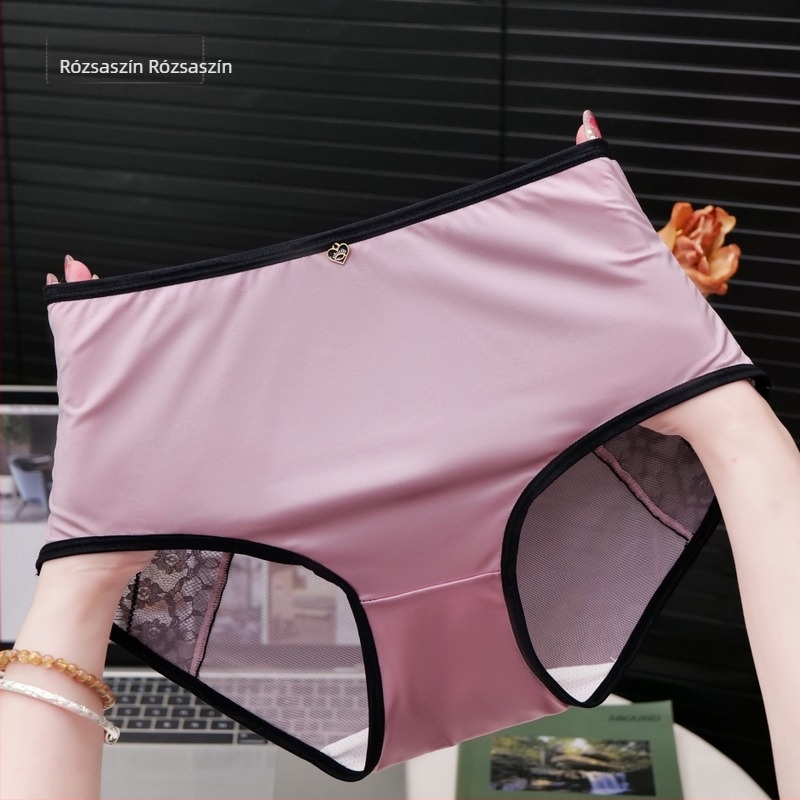 Női fehérnemű satin csipke hálós, lélegző, középmagas derék, egyszínű mintázat, fő anyag: nylon, szeméremrésznél belső: viszkóz