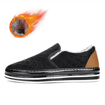 Férfi slip-on bőr felsővel, meleg bélés, PVC talp, kerek orr, alacsony sarok