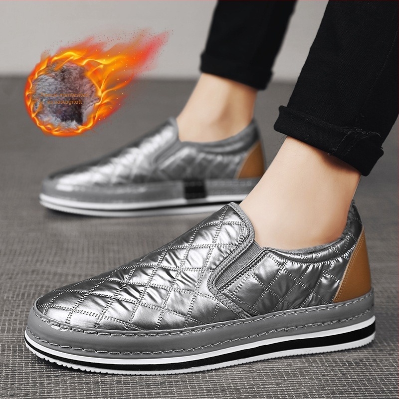 Férfi slip-on bőr felsővel, meleg bélés, PVC talp, kerek orr, alacsony sarok