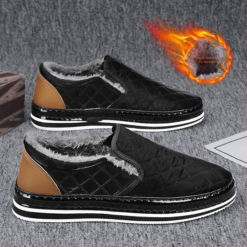 Férfi slip-on bőr felsővel, meleg bélés, PVC talp, kerek orr, alacsony sarok