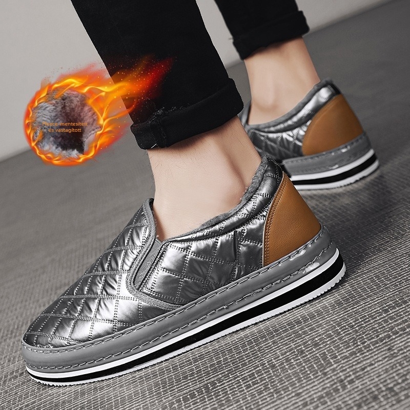 Férfi slip-on bőr felsővel, meleg bélés, PVC talp, kerek orr, alacsony sarok