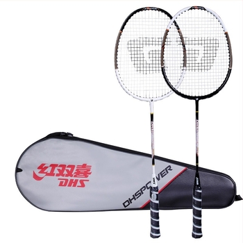 Badminton ütő, teljes karbonból készült, ultrakönnyű, tömege 95–100 g, vastagsága nyele G3, ütő típusa: egyenes, gyermekek számára alkalmas