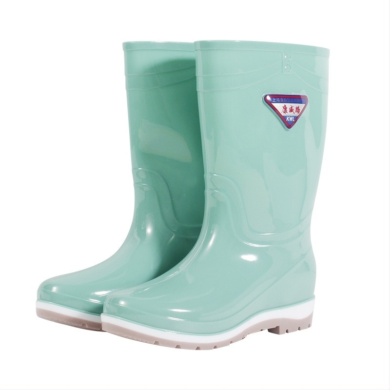 Női középmagas esőcsizmák PVC-ből, csúszásmentes talp, vízálló, slip-on, alacsony sarkú