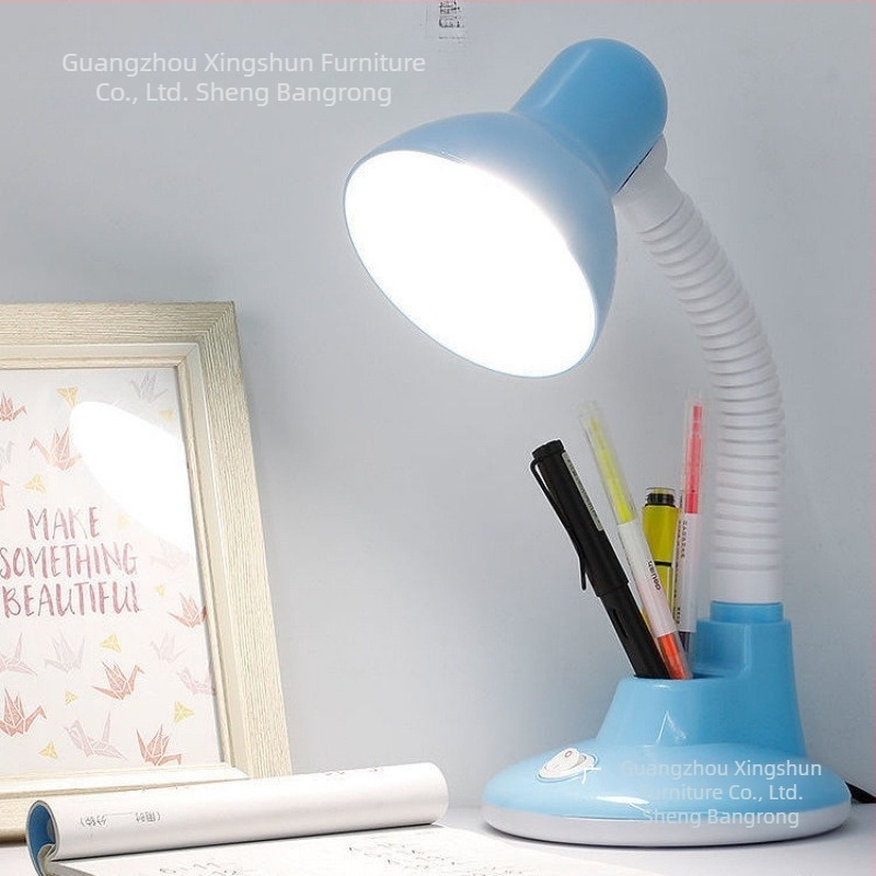 LED asztali lámpa cserélhető izzóval – gyerekeknek és diákoknak, szemvédelmet nyújtva (110–240V, gombkapcsoló, konnektoros áramellátás, Fényerősség osztálya A, CRI ≤70)