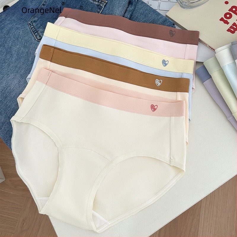 Női lélegző pamut alsónemű, középmagas derék, kötött anyag, 100% pamut az ágyék területén, fő anyag 90–95% pamut