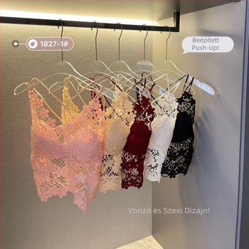 Csipkés váll nélküli melltartó, poliészter, 3/4-es kosár, kupa forma: felül vékony / alul vastag