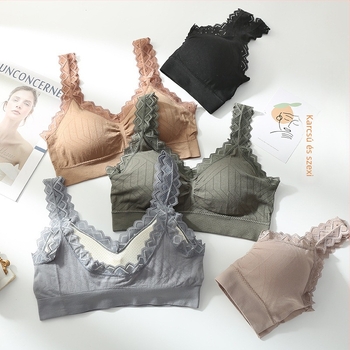 Váll nélküli mellkas-tekercs sportmelltartó nylonból, csipkés hátsó résszel, varrat nélküli, 18-40 éveseknek (méret-tolerancia 1-2 cm)