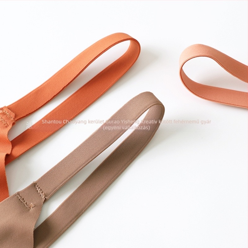 Női ice silk alsónemű, fő anyag nylon 80–90%, ágyéki bélés 100% pamut, alacsony derekú, légáteresztő, gyorsan száradó, láthatatlan