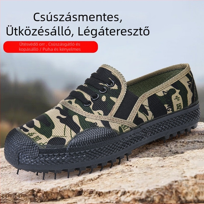 Edzőcipő, lélegző hálós felsőrész, vulkanizált gumitalp, slip-on záródás, alacsony profilú férfiaknak