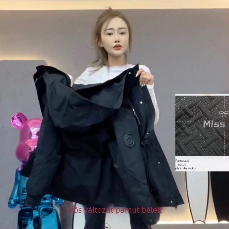 Női steppelt kapucnis windbreaker dzseki – deréktáji szűkítés, középhosszú, pamutanyag, zsebek, gombok