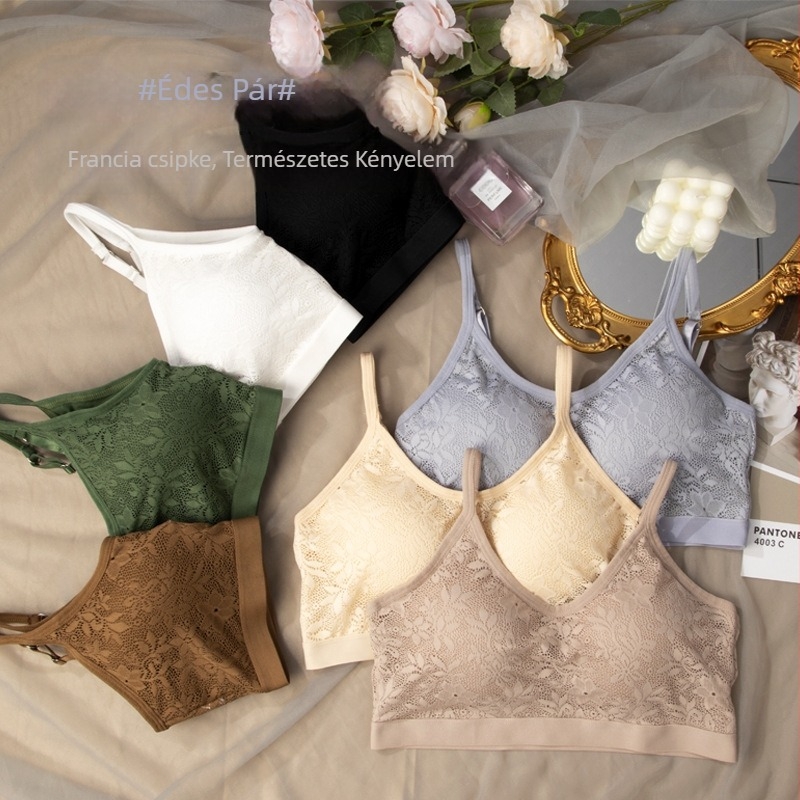 Push-Up melltartó csipkés pántokkal, nylon anyagból, teljes kosár, légáteresztő