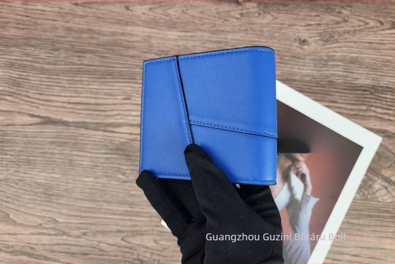 Férfi pénztárca természetes bőrből, kétoldalas marhabőr, geometriai minta, utcai stílus, lopás elleni védelem