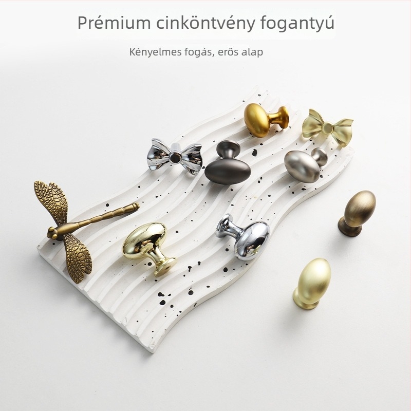 Gardrob fogantyú, dragonfly design, cinkötvözet, öntvény, felületre szerelt
