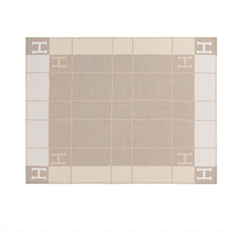 Poliészter korall fleece takaró, geometriai minta, 180–190 g/m², tavasz és ősz, könnyű luxus stílus