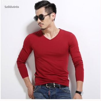 Férfi slim-fit, casual hosszú ujjú póló, poliészter anyag, egyszínű