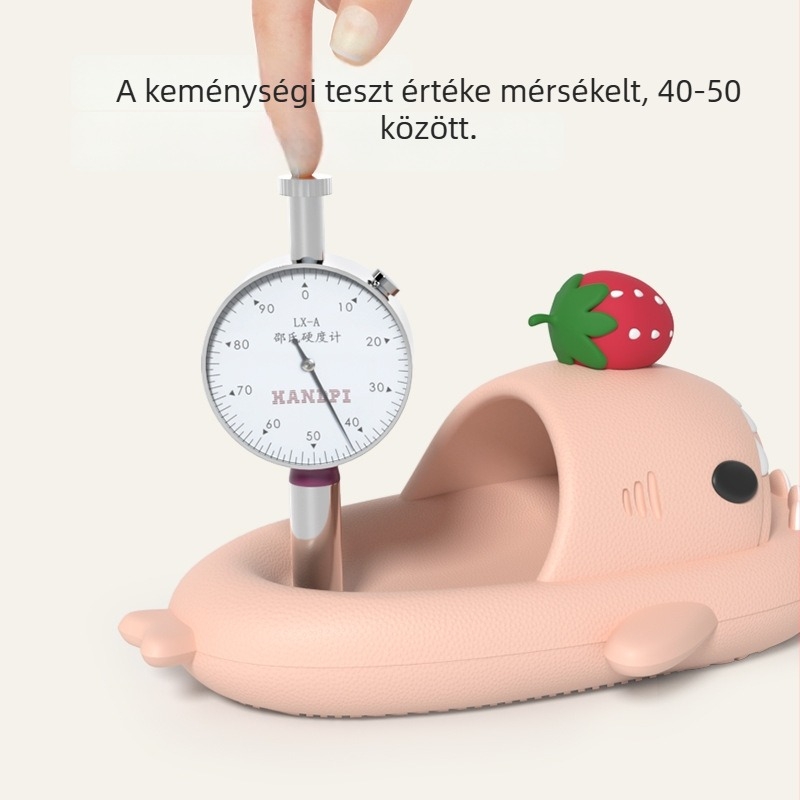 Gyerekeknek való EVA papucs Strawberry Shark – aranyos rajzfilm dizájn, nyári papucs fiúk és lányok számára
