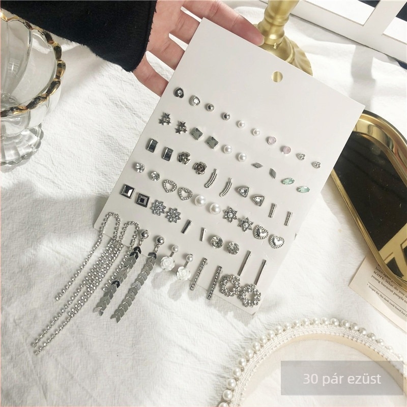 Geometriai ötvözet fülbevalók mikropavé felülettel, 925 ezüst posztokkal — Behrooci