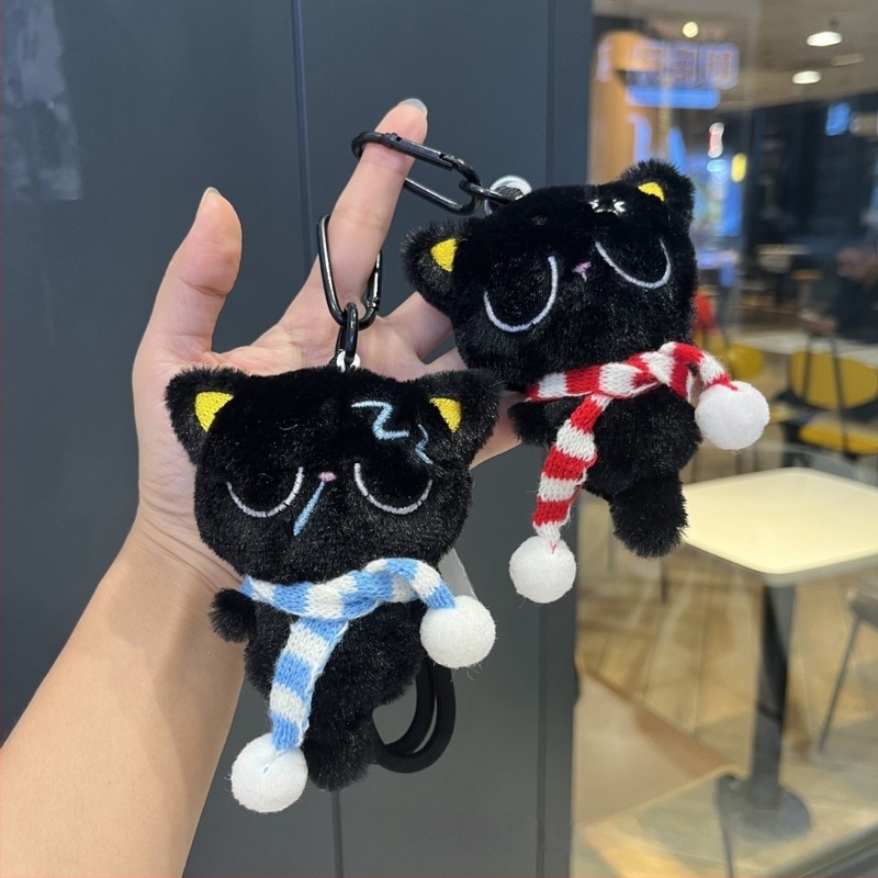 Plüss hátizsák-kulcstartó cicás rajzfilm-stílussal, kisállat-mintával, anyaga plüss, 2025 tavasz kiadás