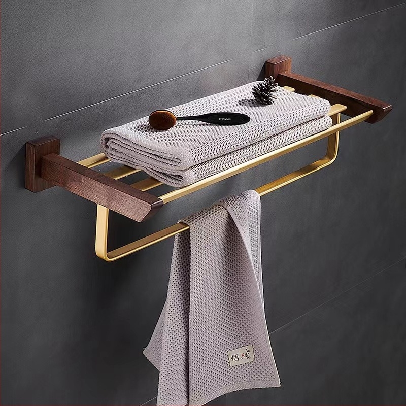 Törölközőtartó krómozott felülettel, modern minimalista stílus, 2–6 darabos készlet
