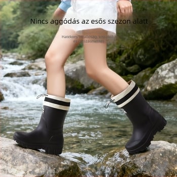 Női PVC esőcsizmák, középmagas szár, vastag talp, 3-5 cm-es sarok, kültéri stílus