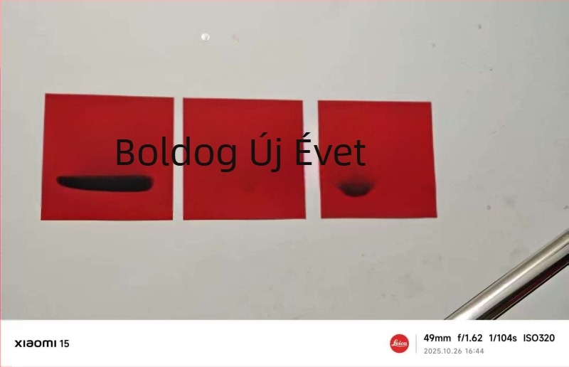 Fénykép kellékek - kézben tartható filcből készült betűtábla, újév témájú, családi portrék (Anyag: filc; Csomagolás: Opp bag; Márka: Other)
