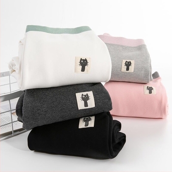 Béléses pamut leggings télihez, vastag anyag, középmagas derekú, rövid hossz, karcsú fazon