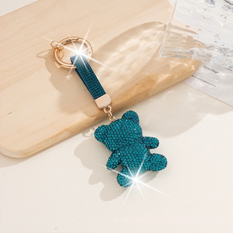 Csillogó ülő maci kulcstartó – aranyos autós kulcstartó, kulcskarikás, koreai stílus