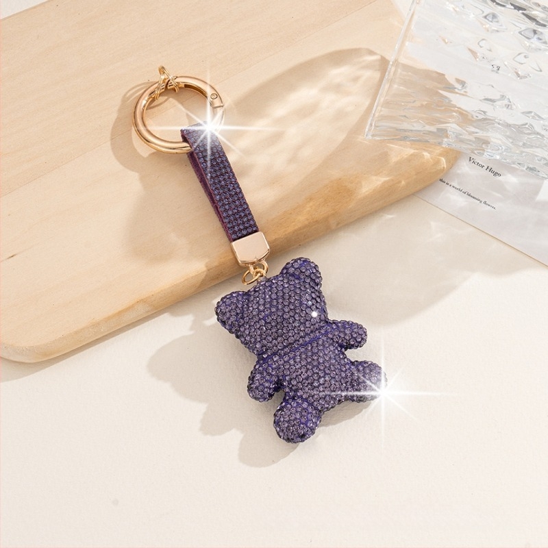 Csillogó ülő maci kulcstartó – aranyos autós kulcstartó, kulcskarikás, koreai stílus