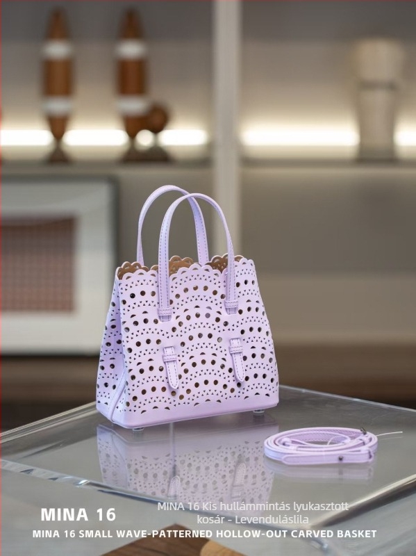 Valódi bőrből készült kosár-stílusú táska hullámhálós faragott virágmintával, városi minimalista crossbody, egyedülálló pánt, téglalap alakú forma, telefontartó zseb és zipzáras zseb, poliészter bélés