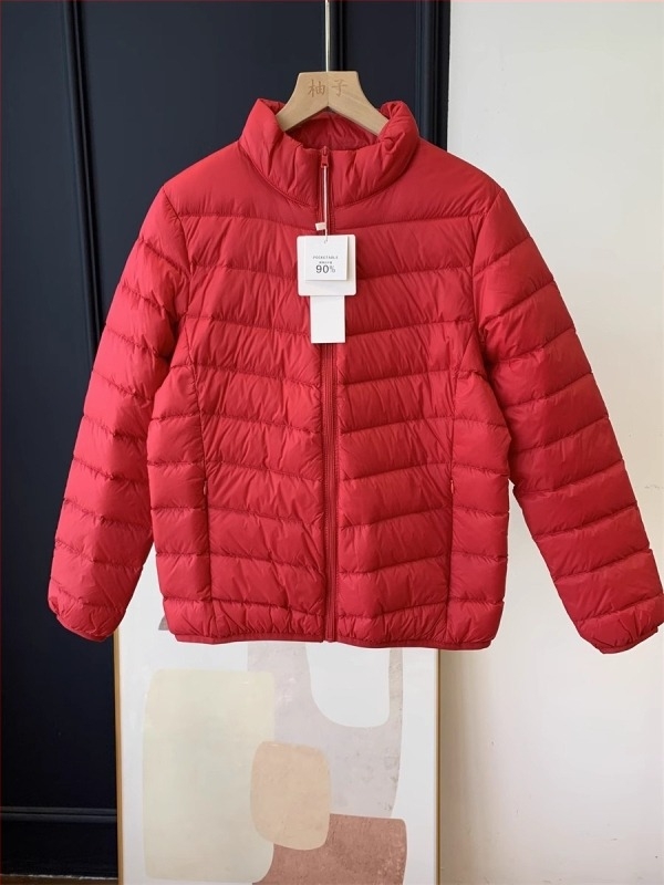 Vékony nylon dzseki fehér kacsa pehelytöltettel, 85-90% töltet, állógallér, cipzár